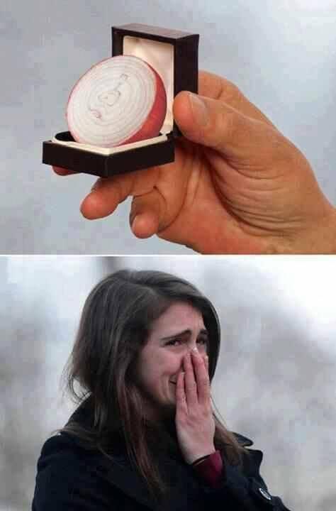 blackMonkeysDE's tweet photo. how to make her cry: http://t.co/jme5wTjYhI