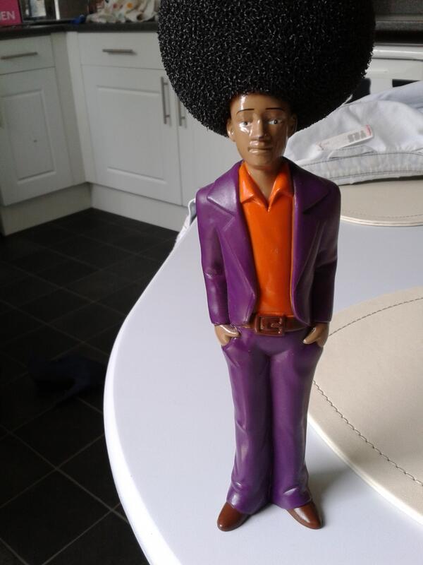 CoHiggins's tweet image. Check out my new pot washing buddy meet leroy lol !!