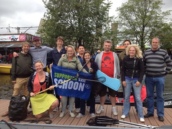 goedhardt's tweet photo. @NevinOzutok @Stadsdeel_Oost @ijburgbc #Toppers Greetz van @LionsAmsterdam Oost http://t.co/YzPFcIiCvs