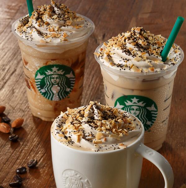 Starbucks_J's tweet photo. あっという間に9月ですね。香ばしく豊かな秋の味わいの「ロースト アーモンド ラテ」が本日から新登場。詳しくは公式ブログで。 http://t.co/TGIj8g3ZKI http://t.co/63HCUFkqed