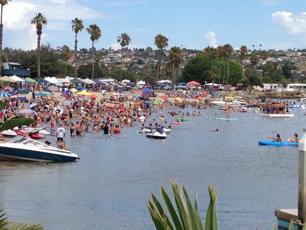 AWSonMissionBay's tweet photo. A great day! #funinthesun http://t.co/xaJuv4fBGu
