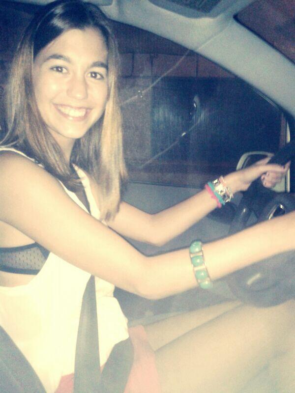 anagraziani1's tweet photo. Primeros volantazos de @pilar_gh con @yaratacoronte http://t.co/j5hNGvbk4F