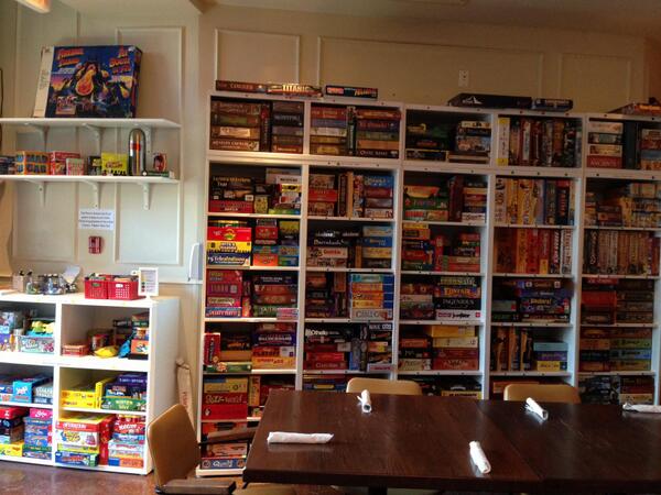PizzeriaLudica's tweet photo. This is what 450 games looks like. We're discussing how to fit another 50-100 games in. We have a plan! http://t.co/S1foefrpCu