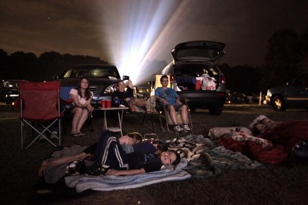 adamdesiderio's tweet image. At The Drive-In #projectdrivein