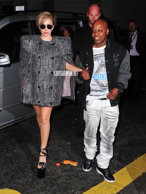 ladygaganownet's tweet photo. Lady Gaga and Too Short leaving the Roundhouse after the iTunes Festival in London tonight. http://t.co/wcaoDueodN
