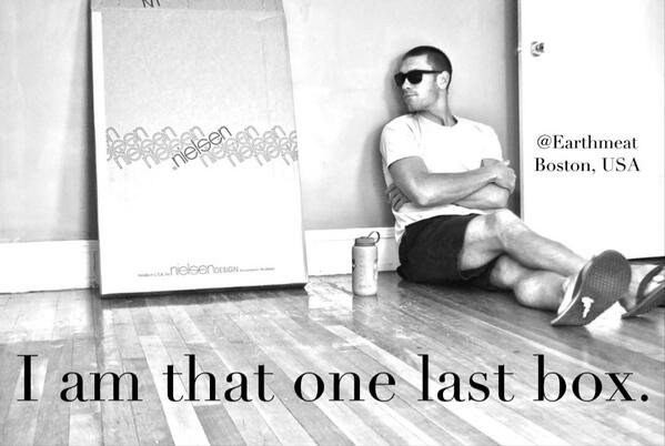 Earthmeat's tweet image. I didn't even move apartments this weekend. #moveinday @Suffolk_U