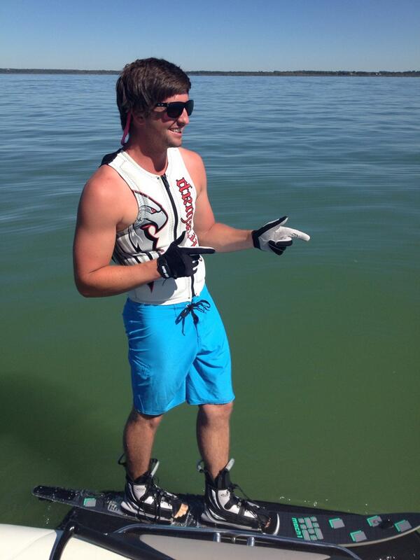stevenscheidt's tweet photo. Firing up the slalom ski #GullLake #BeautyDay http://t.co/rDrrq2cN0P