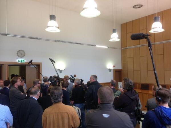 Het proces tegen #SiertBruins gaat beginnen.