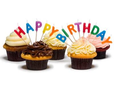 LQuiggs's tweet photo. @luceyphelan 🎈Happy Birthday 🎈#cake #CANDLES #oneyearolder http://t.co/QjSRySTz2x