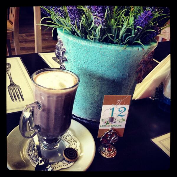 Mi_Shell_833's tweet image. Keeping Warm