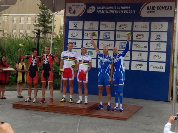 PizziIvano's tweet photo. In the road race bronze medal!!! Bye bye from Canada!! http://t.co/GlwrjrHTWP