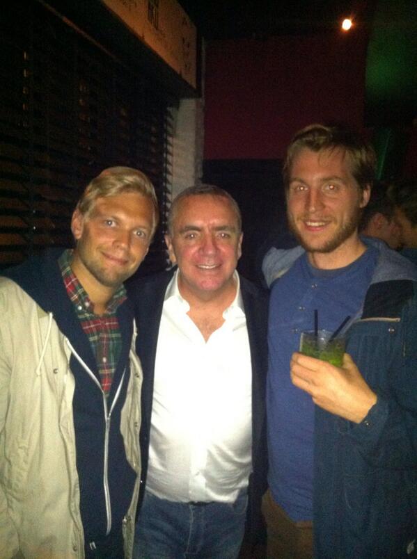 BREAKING: <a href="/RedAyre/">Ian Ayre</a> and <a href="/LFC/">Liverpool FC</a> presents two late-night record signings! #DeadlineDay #2dld #lfctransfers  <a href="/joowren/">Jan Olav Owren</a>