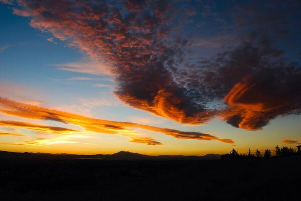 thebestofcache's tweet image. Simply amazing. #photocredtomymom hahaha #bestofcache