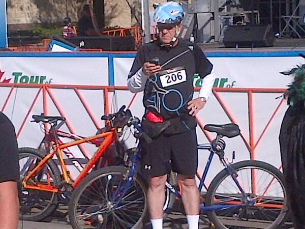 OilDominic's tweet photo. Biking with the Mayor at the Alberta Tour!! #CASA http://t.co/gSxWnZ8o6d