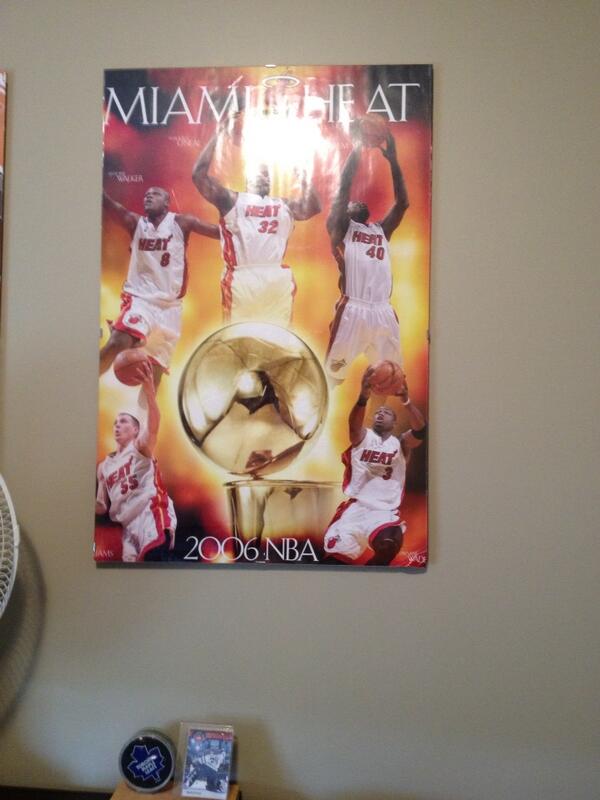 Burry00's tweet image. Looking for Miami Heat 2012 &amp;amp; 2013 Champions Poster! @NBA #HelpAFanOut #TeamHeat