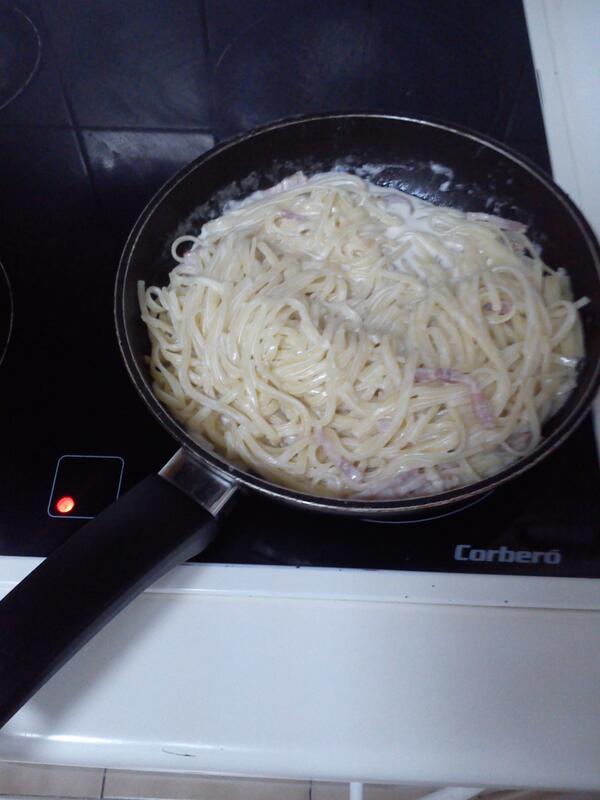AsierGlvez's tweet image. Pues vamos a cenar.
Mmm que hambre 
#devoro