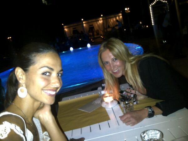 Cena romantica (incontro di vecchi amici) <a href="/robertagalante3/">robertagalante</a>!!! #buonaserata