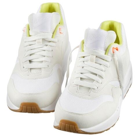 APC_JAPAN's tweet photo. A.P.C. + Nike 3rd collaboration:Launches the 30th September. http://t.co/YR6xQaVff6