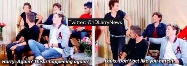 bdirectioner17_'s tweet image. HARRY WAS ASKED TO TWERK AND LOUIS JUST