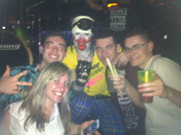 LokoBarth's tweet image. #LoopMusic com #vocalista da #BandaVivaNoite