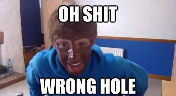 ItsLastee's tweet image. “@TheBurntChip: If Arsenal pay £25m or more for a player tihs transfer window I will eat shit” yull luk lyke dis