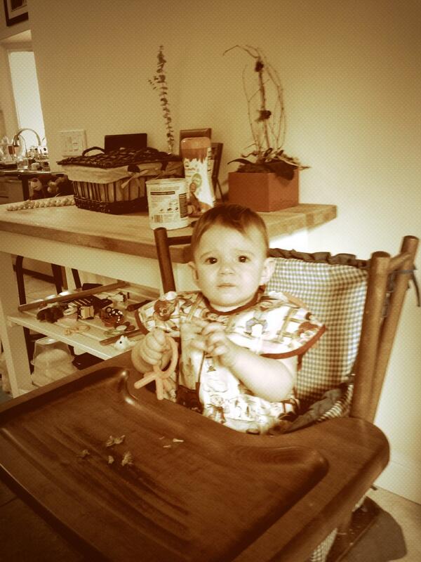 jaxyork's tweet photo. Keep telling me how good broccoli is @IamDaniellems http://t.co/qhoDIrqhZz
