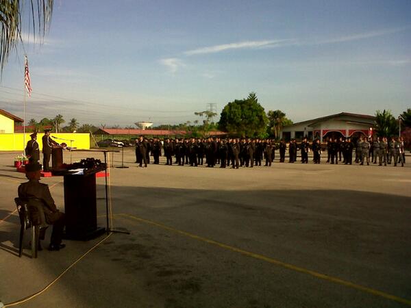 Baris Pengarah September 2013 <a href="/KPPenjara/">KPPenjara</a> <a href="/AhmadSaidiHamz1/">Ahmad Saidi Hamzah</a> <a href="/alnassif/">Alnassif</a> <a href="/ibrisamarj/">Ibrisam Abdul Rahman</a>