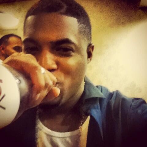 IamStickyWow's tweet image. Sometimes You Gotta Drink Straight From The Bottle!! #LaborDayWeekendVibes