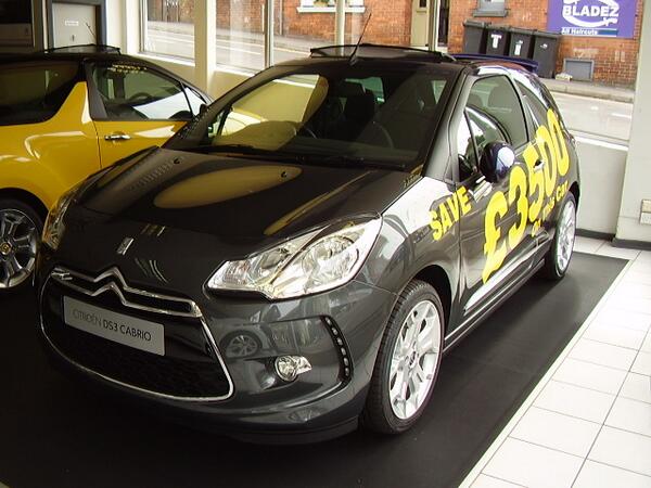 Save £3500 on this new DS3 Cabrio