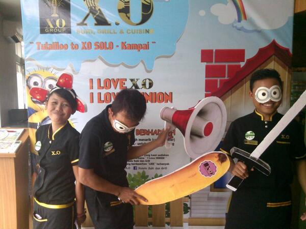 XO_SOLO's tweet photo. Narsis Bareng di @XO_SOLO yuk!!.. Dapatkan hadiah Cash Voucher senilai Rp. 200.000,- u/ 2 pemenang . Buruann!!!... http://t.co/aEYllU4USw