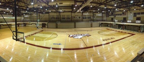 RHSEAGLENation's tweet photo. @fscj22  check out the new floor http://t.co/pDHnzqZDvi