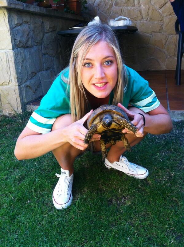 AndreaCoya's tweet photo. Sabiduría de tortuga: sin prisa pero sin pausa 🐢 http://t.co/U4kylzRx5Y