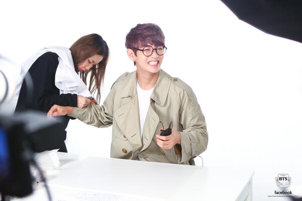 bts_bighit's tweet photo. #신인왕방탄소년단 #방탄소년단 #V http://t.co/2zxCswvpz9