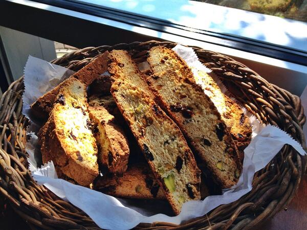 Amazing almond biscotti with cherries and pistachios! Freshly baked, this morning. Aw yiss!! #biscotti #bentonstokes
