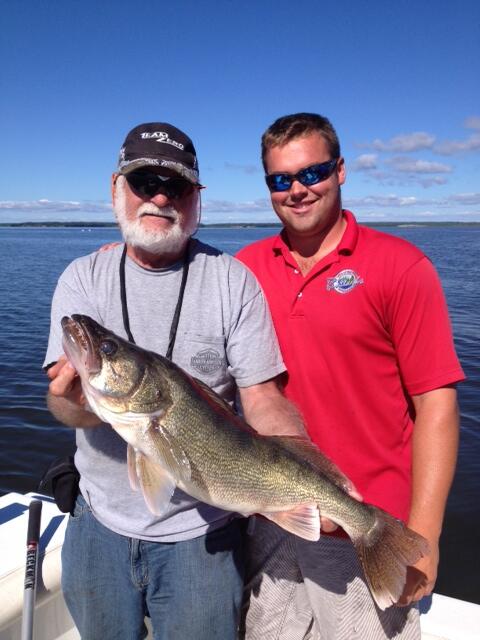 BallardsLOW's tweet image. Fish are biting!! Give us a call and ask about our Fall Classic!!! #summersnotover #fallbite #ballardsresort