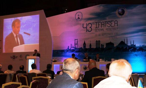 SHGM's tweet photo. 47 Ülkeden katılımcının yer aldığı IFATSEA Genel Kurulunda Hb. Hv.Trfk Sis. Müdürümüz Ufuk Erol bir konuşma yaptı... http://t.co/MeUJPVOmXk