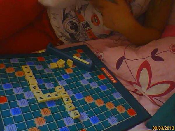 Malolata2000's tweet photo. wygrywam skrable z sani XD http://t.co/0lpPext12P