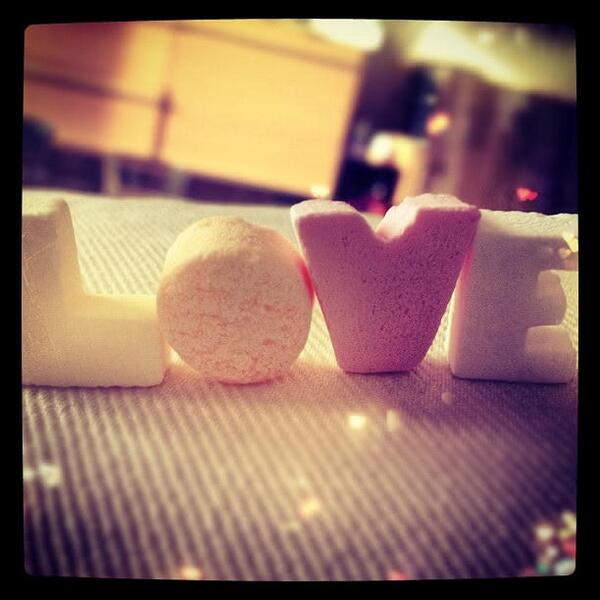 CandyKinni tweet picture