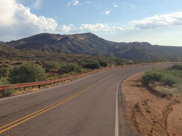 Vamoots56's tweet photo. Beautiful morning ride! http://t.co/n4eixrjs7Y