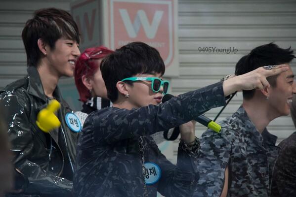 9495YOUNGUP's tweet photo. [ 업로드 ] 130822 엠넷 와이드 오픈스튜디오 (@BAP_Youngjae) #5 http://t.co/c8p1LoeMPf http://t.co/ujnakyftTy http://t.co/njJbfcvSAw