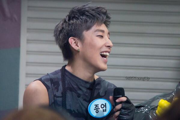 9495YOUNGUP's tweet photo. [ 업로드 ] 130822 엠넷 와이드 오픈스튜디오 (@BAP_Jongup) #3 http://t.co/5v4iGypodl http://t.co/Vw4T5VMEgN http://t.co/GHsYrkFA9d http://t.co/J6glOgmGsJ
