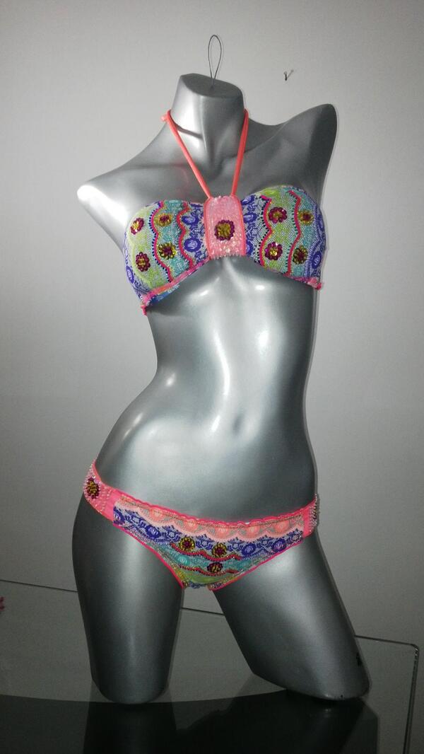 nhopaca's tweet photo. Nuevo negocio!!! venta de vestidos de Baño 5742415 http://t.co/swZUP9yybx