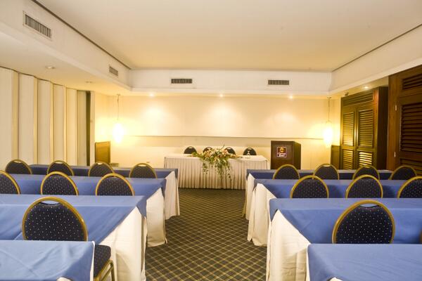 HotelPlazaNaco's tweet photo. Tienes un #evento?...realízalo en uno de nuestros hermosos #salones http://t.co/ARK08iOSTi