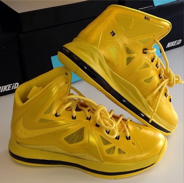 nicekicks's tweet photo. Thoughts on the Nike LeBron X "Must Be the Honey" iD? http://t.co/sjPRQ3JTM3 http://t.co/Lg2s2VRboH