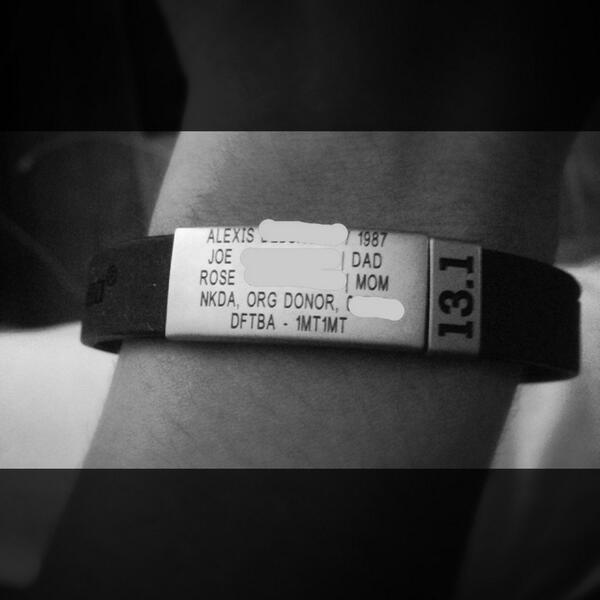 adthe3rd's tweet image. @JoshSundquist @realjohngreen @hankgreen Got my #RoadID bracelet today. #DFTBA #1MT1MT
