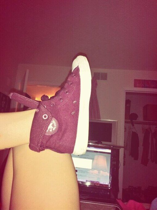 Got some new kicks today courtesy of the shoot. (: #Thankyaaa #perksofwork #ModelLife http://t.co/Pb<a href="/tag/modellife"class="tags"><span>#modellife</span></a><a href="/tag/thankyaaa"class="tags"><span>#thankyaaa</span></a><a href="/tag/perksofwork"class="tags"><span>#perksofwork</span></a>