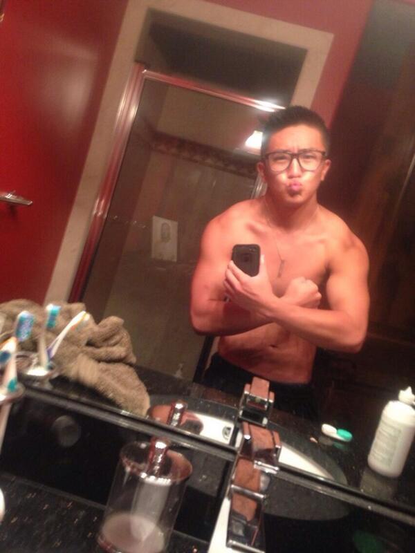 DavisProbs's tweet photo. SUPER SENIOR DIME OF THE WEEK @ryanLtran. See you in two! #davisprobs http://t.co/Xov7TYGFBZ