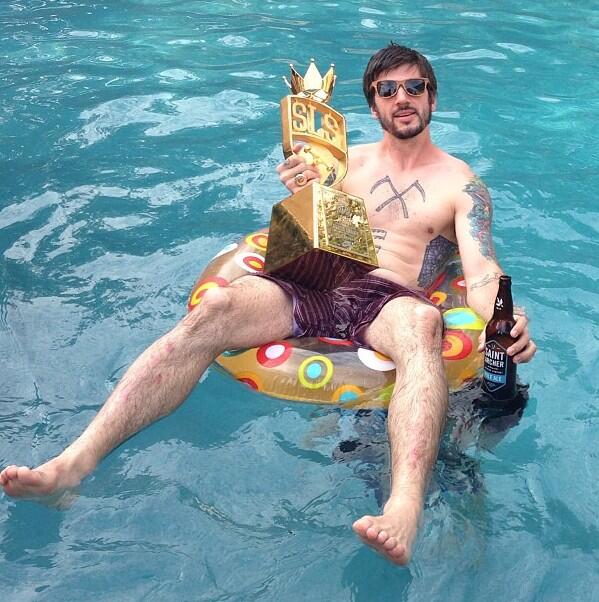 ChrisCobraCole's tweet photo. "I didn't even have to use my A.K. I gotta say it was a good day" http://t.co/IXhFPwPzf8