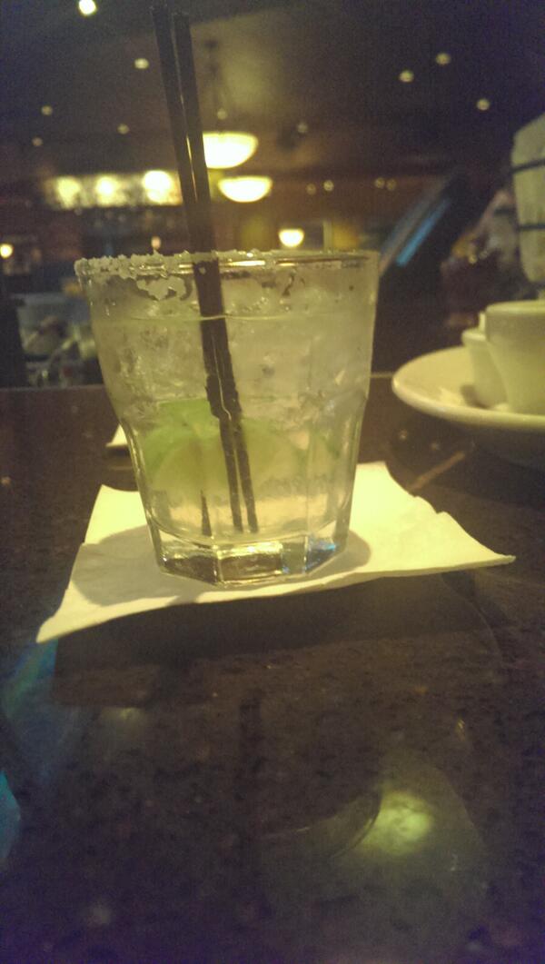 AKKnowledge's tweet image. Patron and tripple sec if you ever buying me a drank #nochangeplease