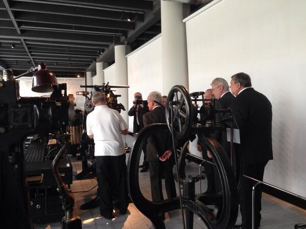 S pametniky Batovy vyroby v ramci expozice "Princip Bata"